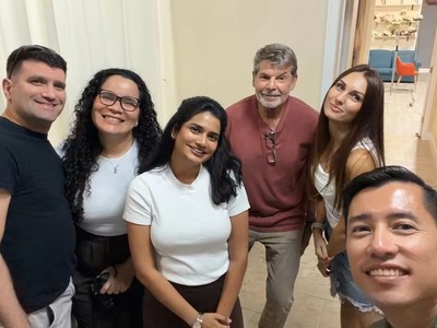 Henry Nguyen with four students at the Sep 29, 2026 Beginner Photography Workshop at La Vie Rental Studio